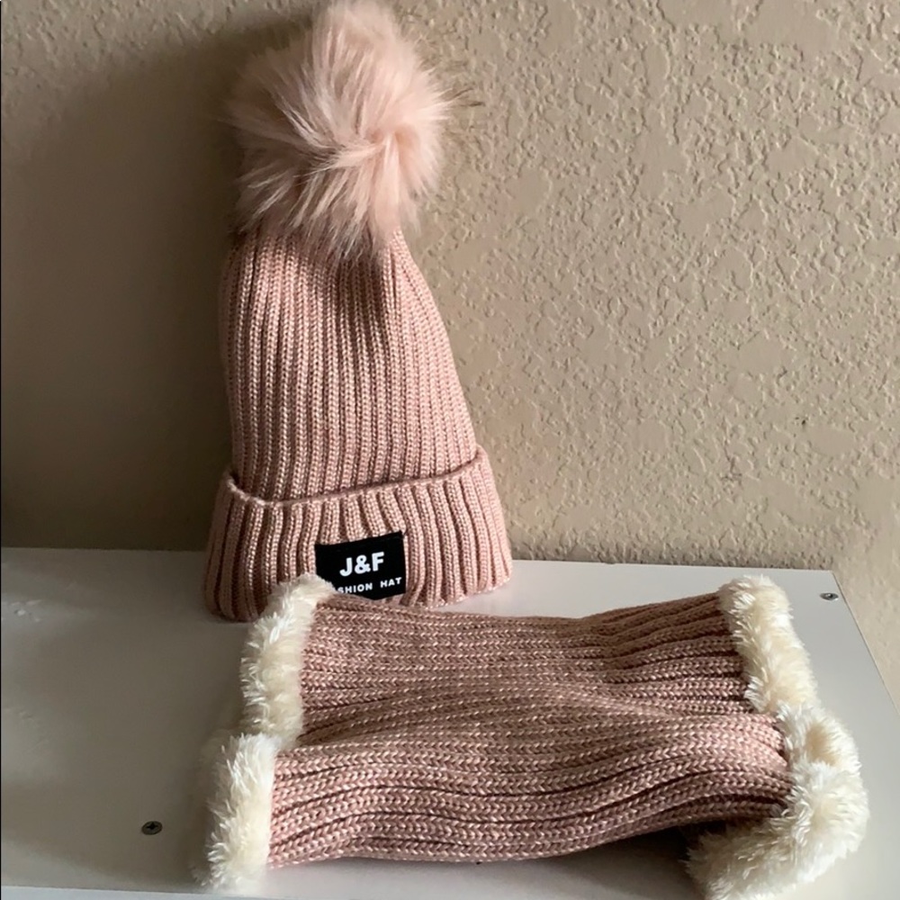 Irelia faux fur scarf and hat set
